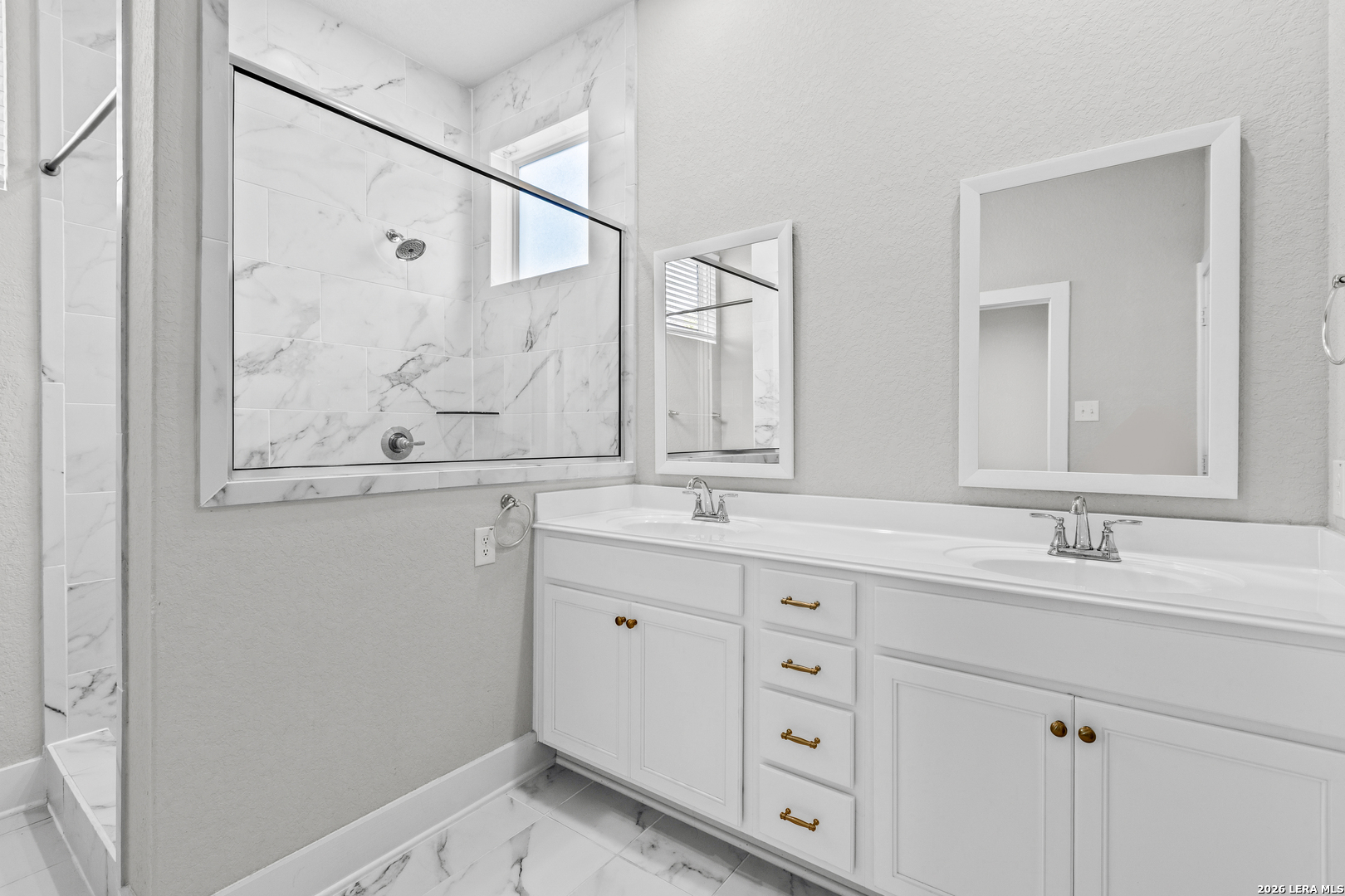 154 BUTTERCUP ALY, San Antonio, TX 78253