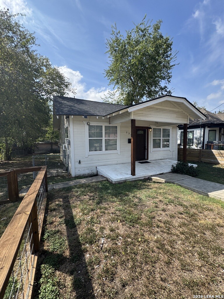 138 PAUL ST, San Antonio, TX 78203