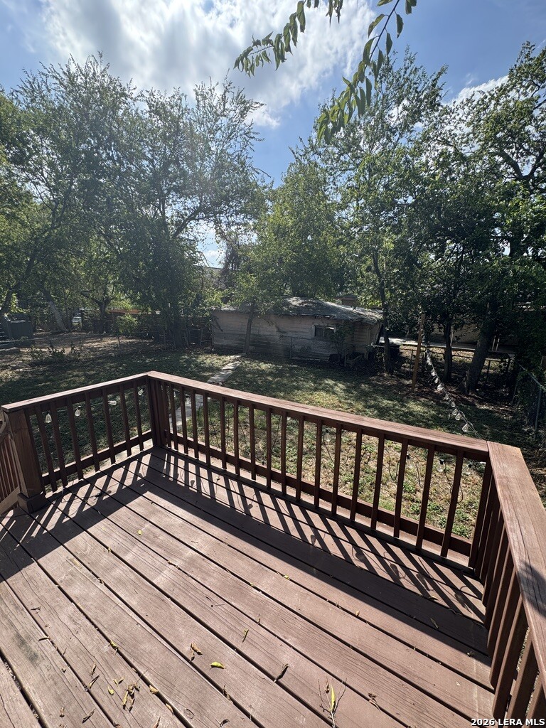 138 PAUL ST, San Antonio, TX 78203