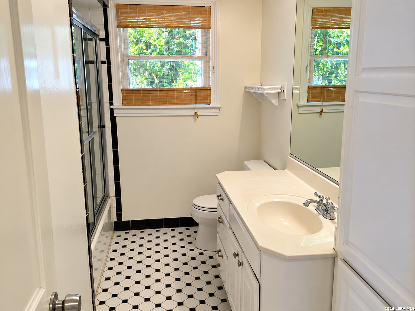 219 N Argo Ave, Alamoheights, TX 78209