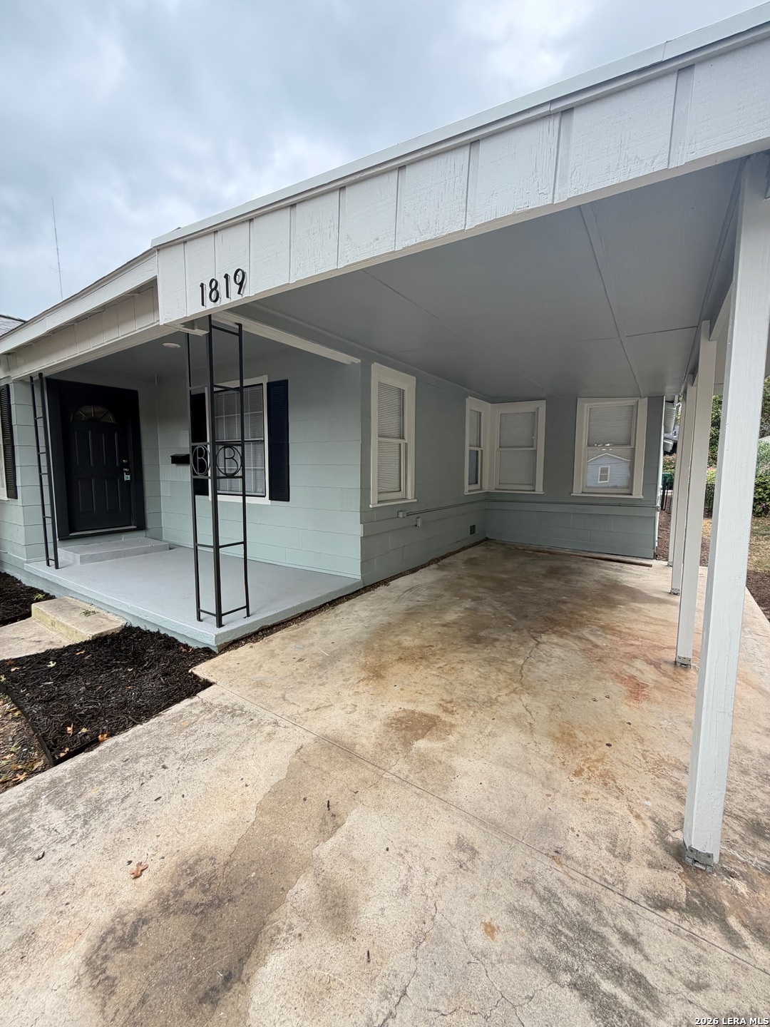 1819 SCHLEY AVE, San Antonio, TX 78210