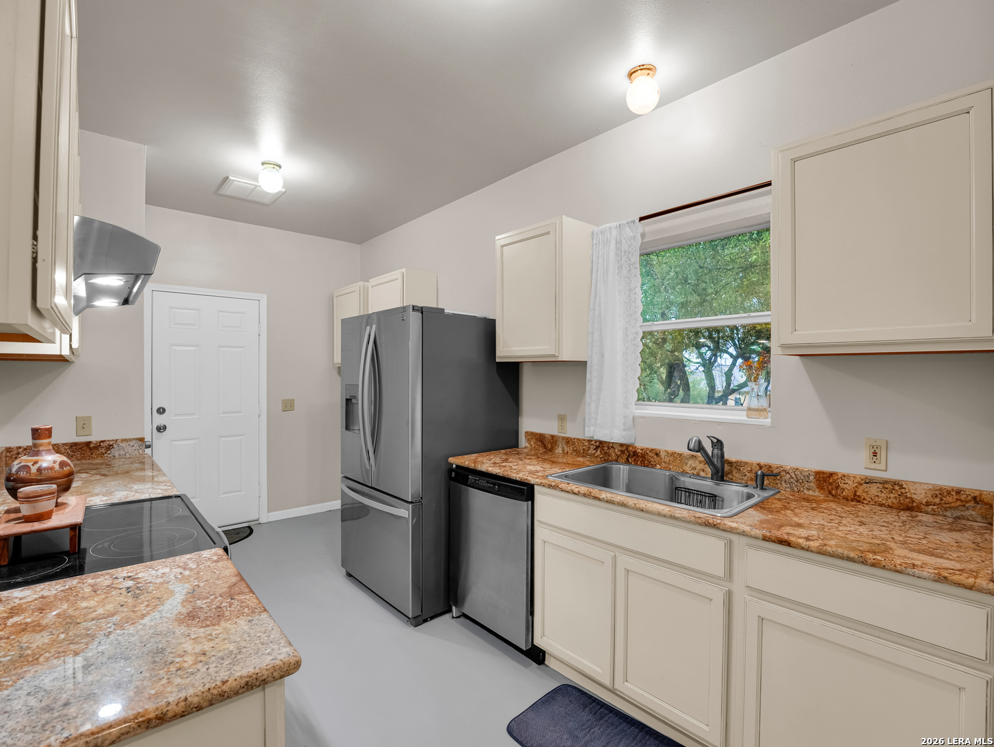 186 SCOUT LN, Spring Branch, TX 78070