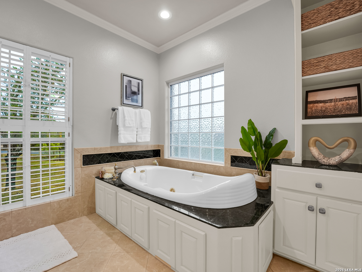 186 SCOUT LN, Spring Branch, TX 78070