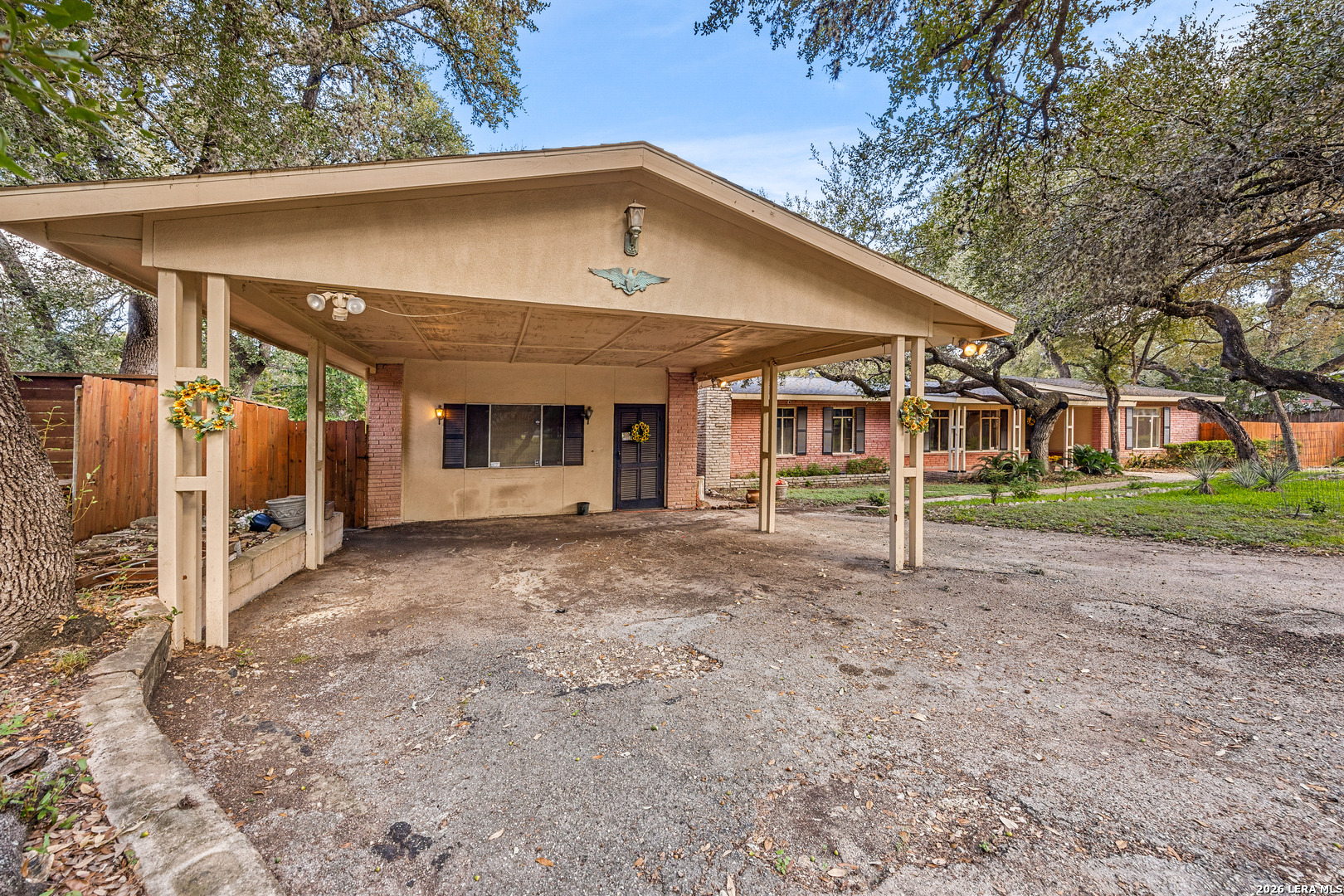 209 Zornia Dr, San Antonio, TX 78213