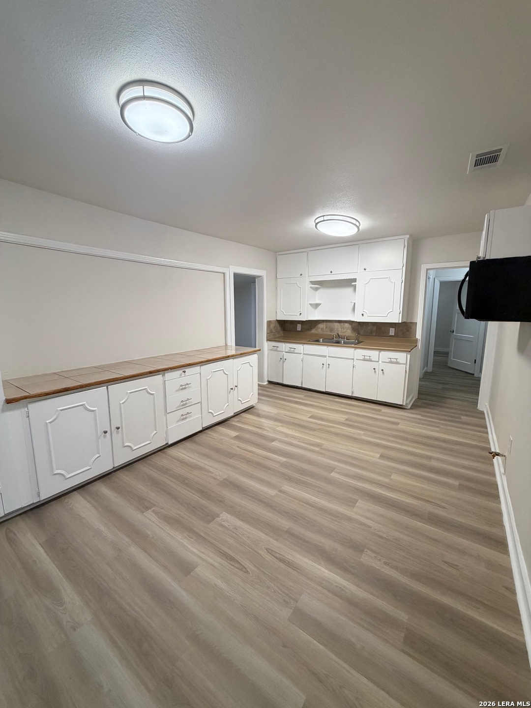 1439 Alhambra, San Antonio, TX 78201
