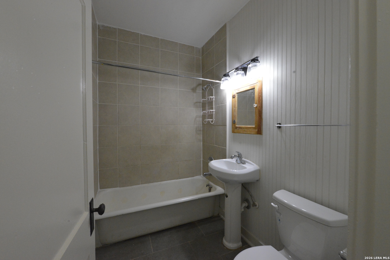 1426 N Center, San Antonio, TX 78202