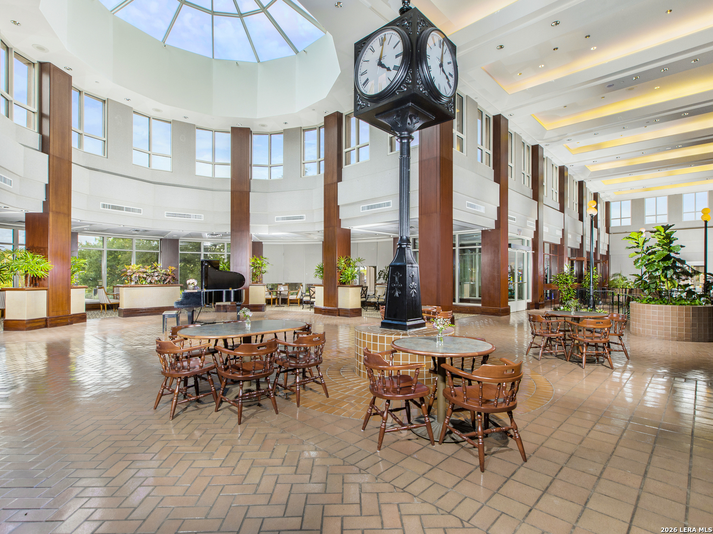 1 TOWERS PARK LN, #317, San Antonio, TX 78209
