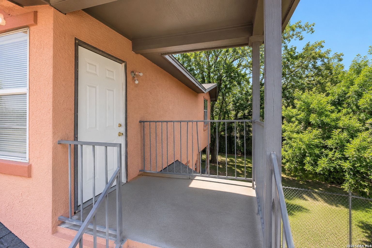 7581 Windsor Oaks, #D, San Antonio, TX 78239