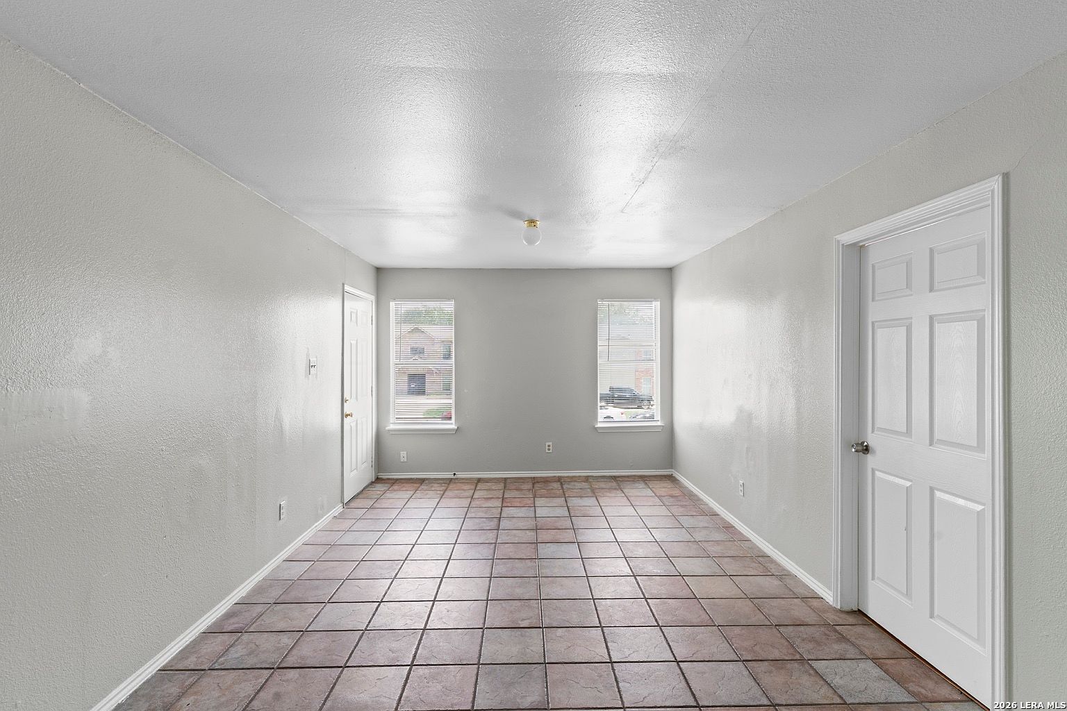7581 Windsor Oaks, #D, San Antonio, TX 78239