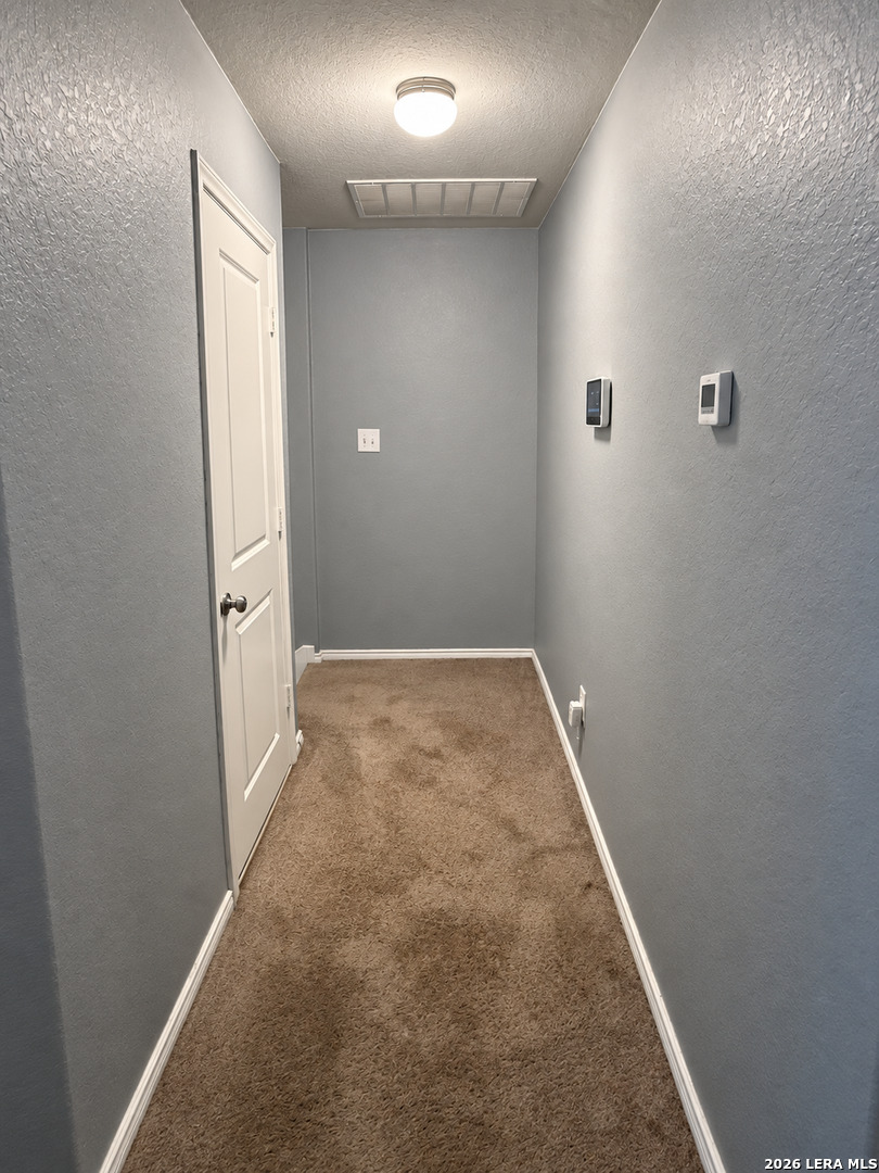 102 Samuel Kemper, San Antonio, TX 78220