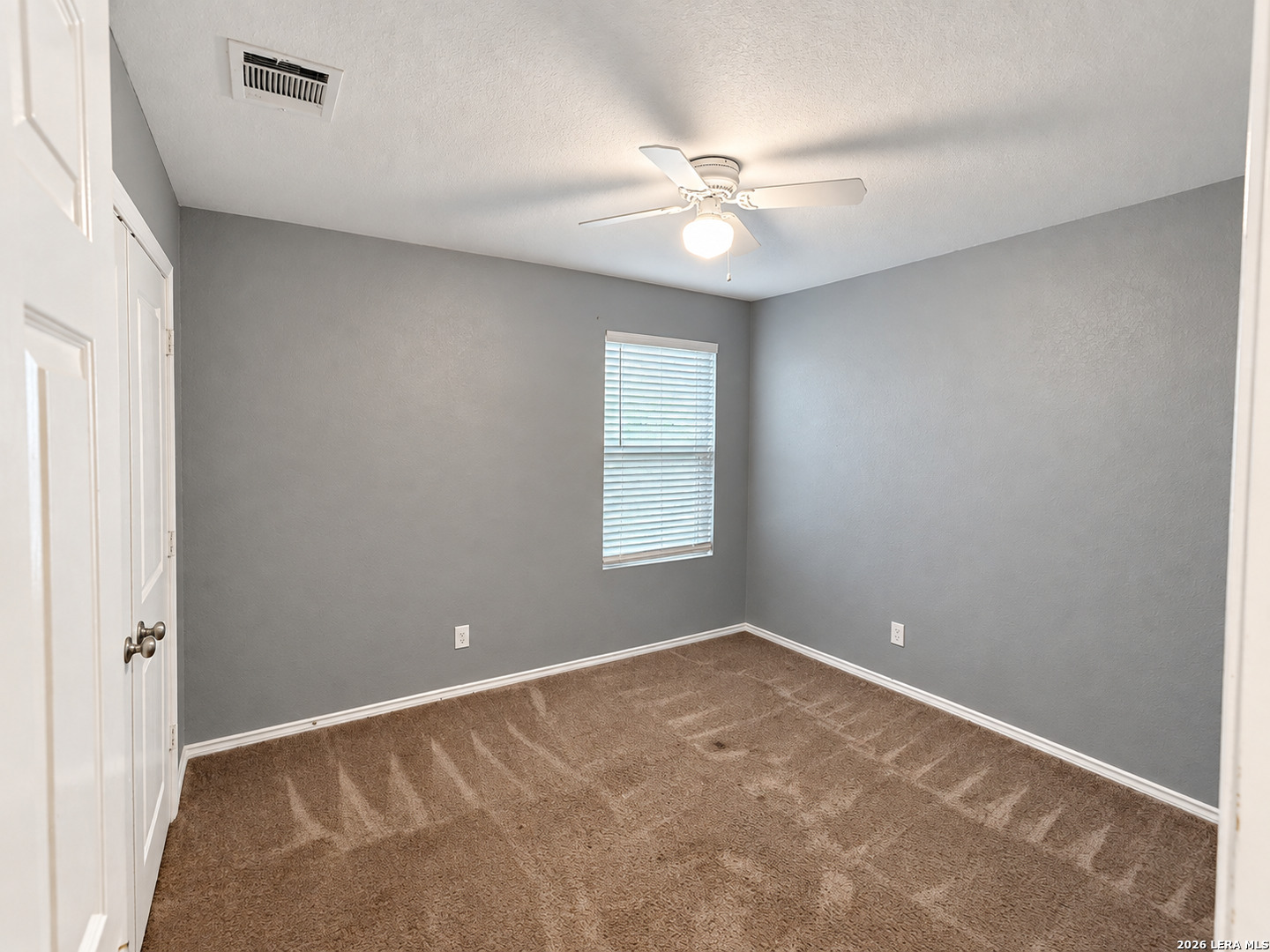 102 Samuel Kemper, San Antonio, TX 78220
