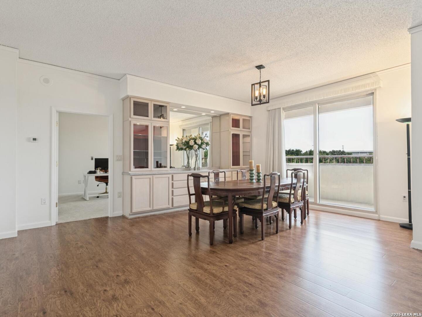 1 TOWERS PARK LN, #317, San Antonio, TX 78209