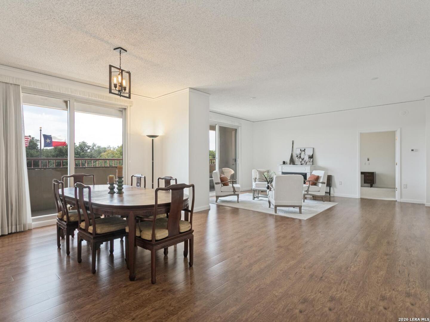 1 TOWERS PARK LN, #317, San Antonio, TX 78209