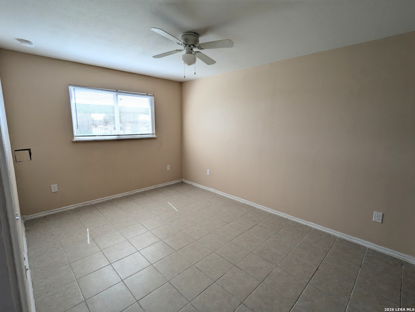 3718 PLEASANTON RD, #2-102, San Antonio, TX 78221