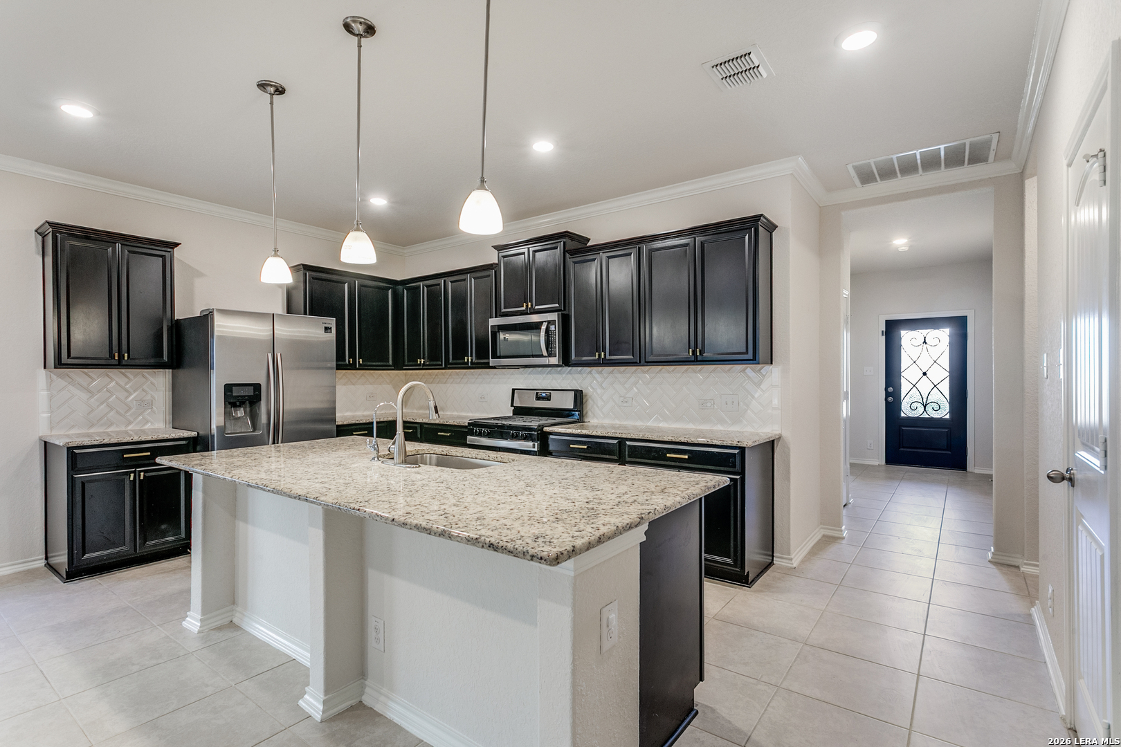 12445 Vista Rim, San Antonio, TX 78233