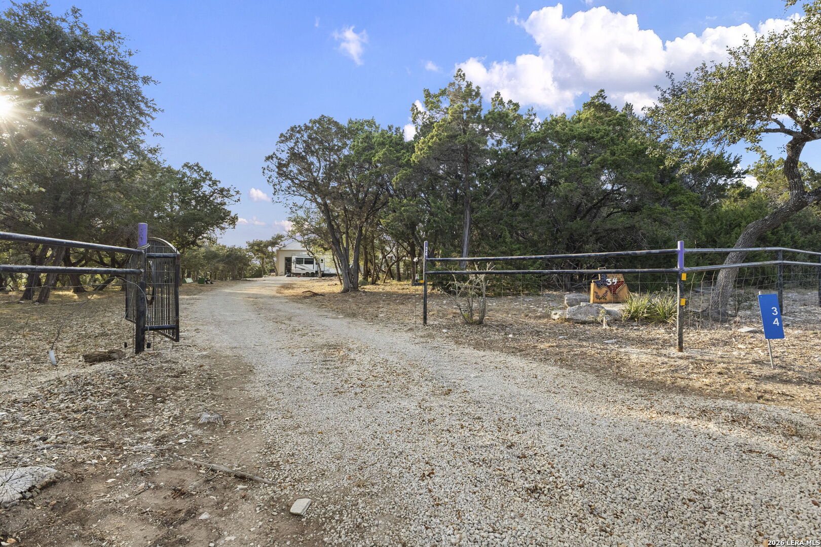 Property photo for 34 SUN VALLEY DR, Spring Branch, TX