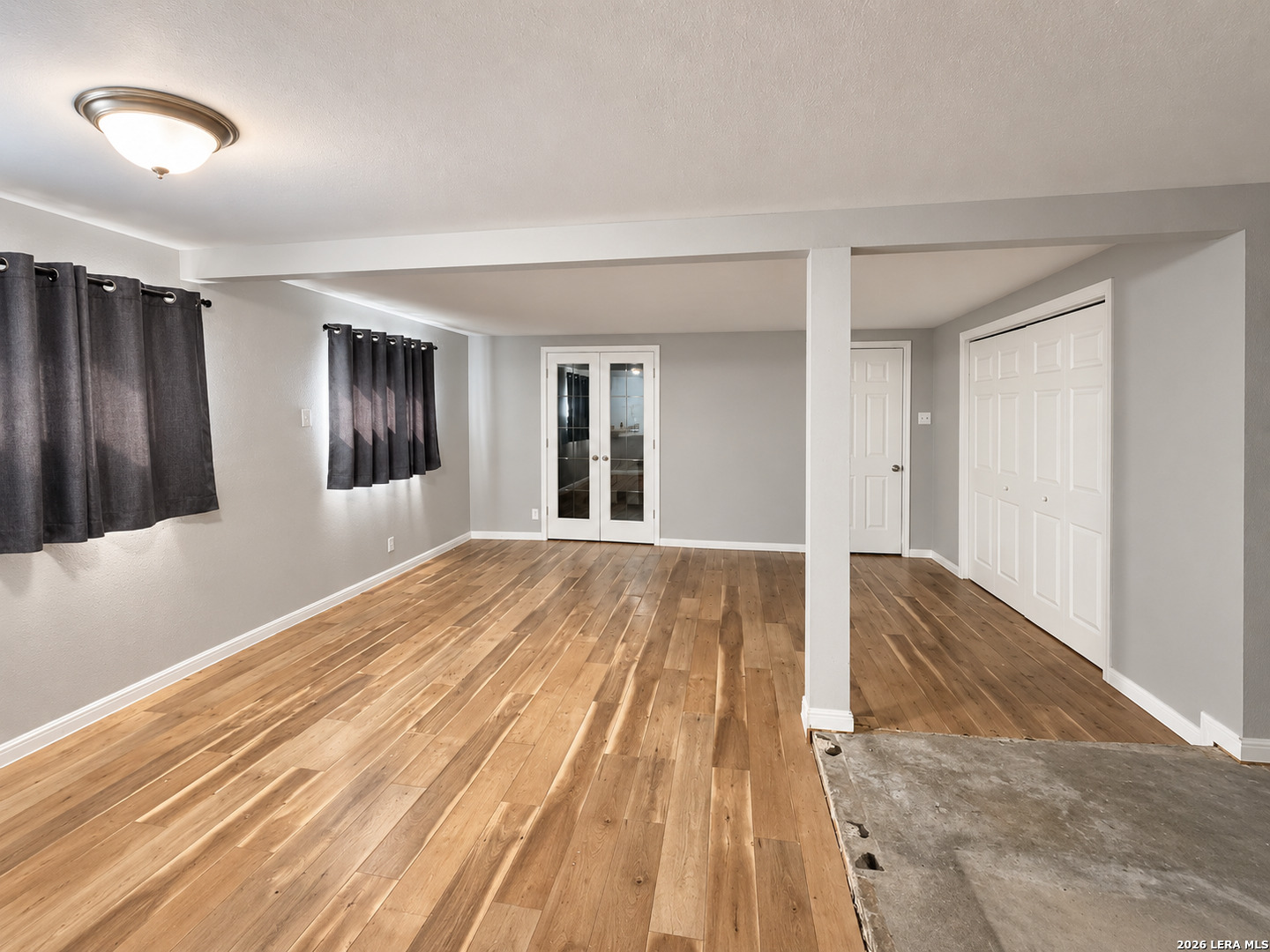 242 Locknere Ln, San Antonio, TX 78213