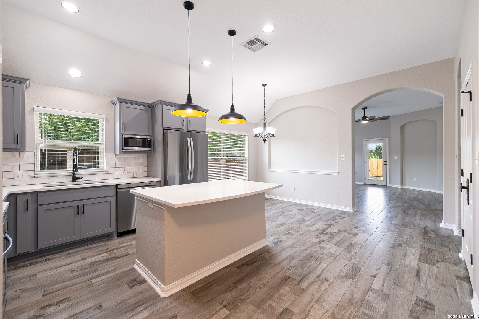 530 Rolling Grv, San Antonio, TX 78253