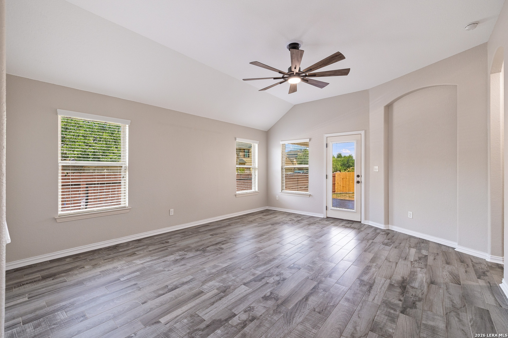 530 Rolling Grv, San Antonio, TX 78253