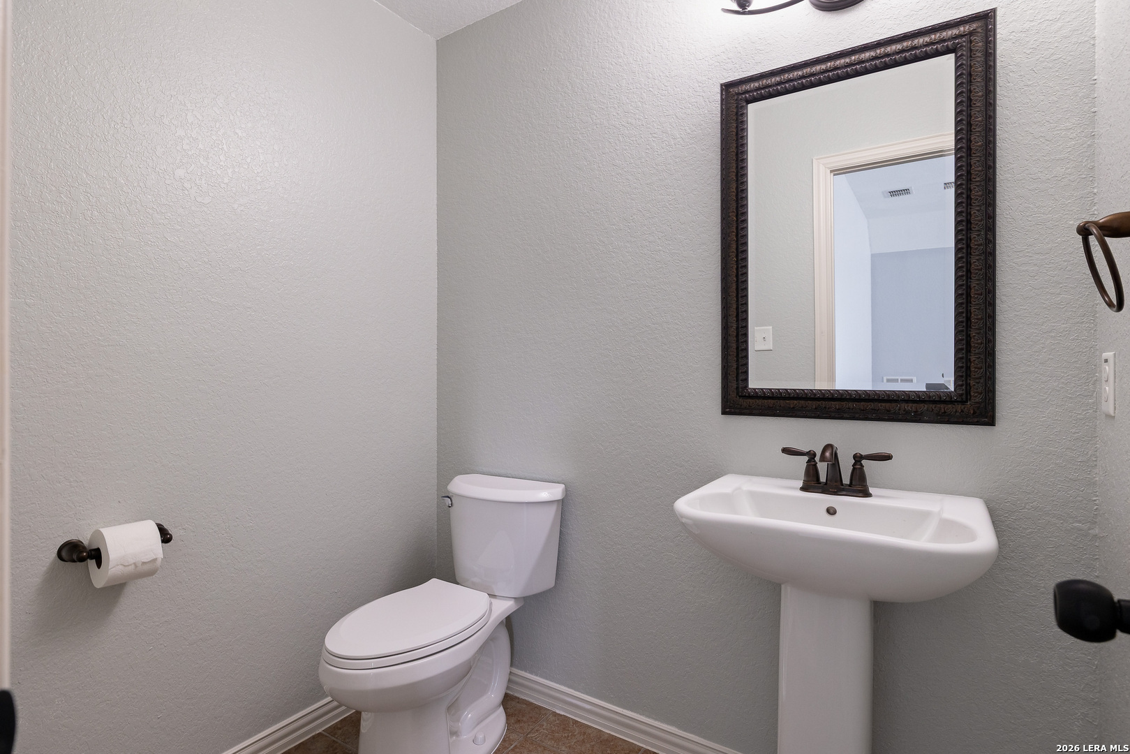 530 Rolling Grv, San Antonio, TX 78253