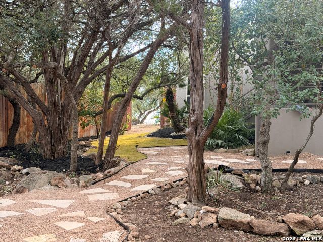 1014 FLAGSTONE DR, San Antonio, TX 78260