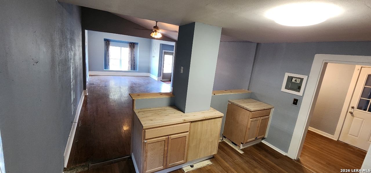 1908 Monterey, San Antonio, TX 78207
