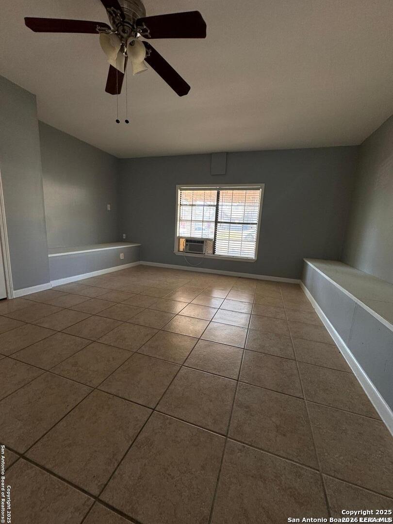 8420 Forest Ridge, San Antonio, TX 78239