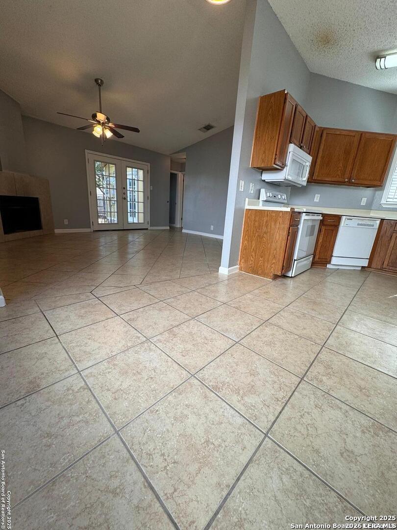 8420 Forest Ridge, San Antonio, TX 78239
