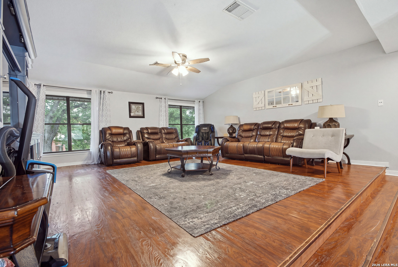 3303 TRIPLE MDWS, San Antonio, TX 78263