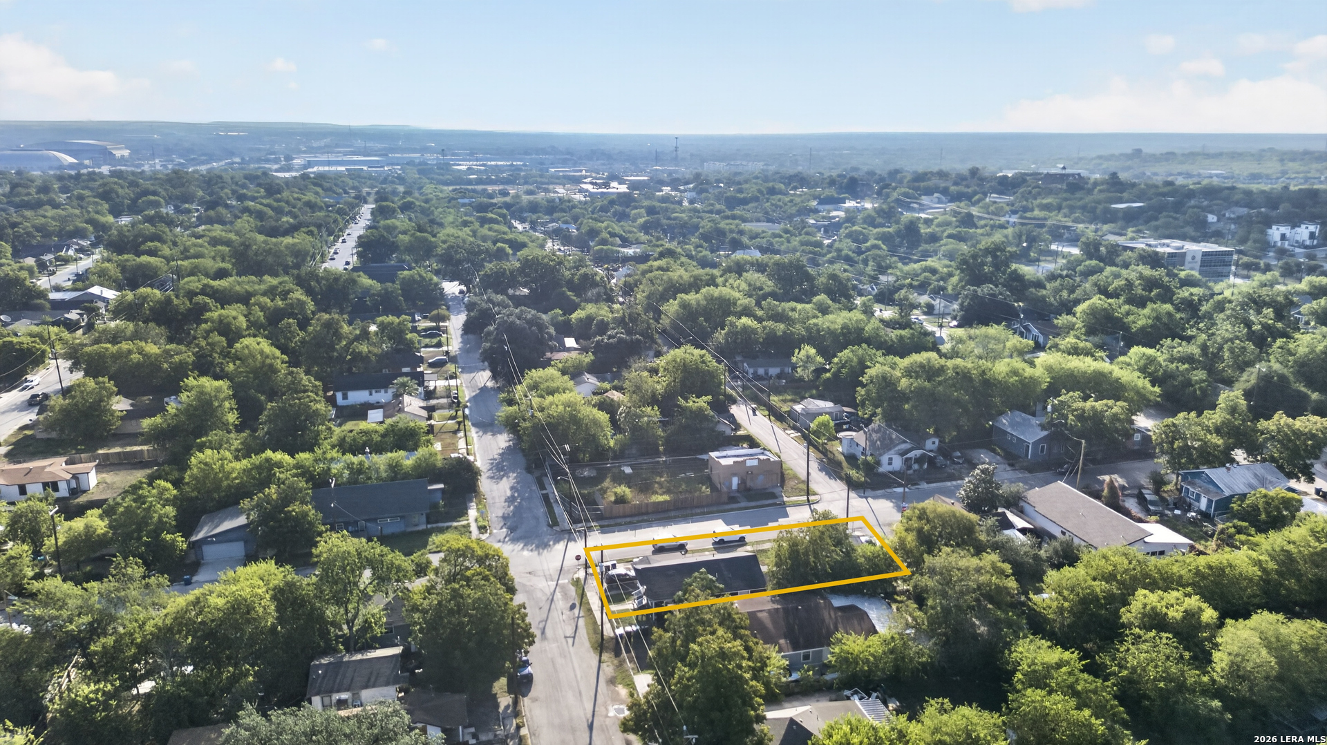 1548 Center St, San Antonio, TX 78202
