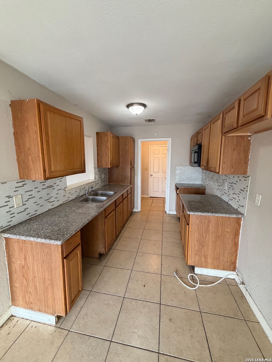 6846 Agua Calientes, San Antonio, TX 78239