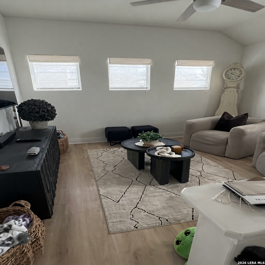 511 BRITTNIE BRK, San Antonio, TX 78260