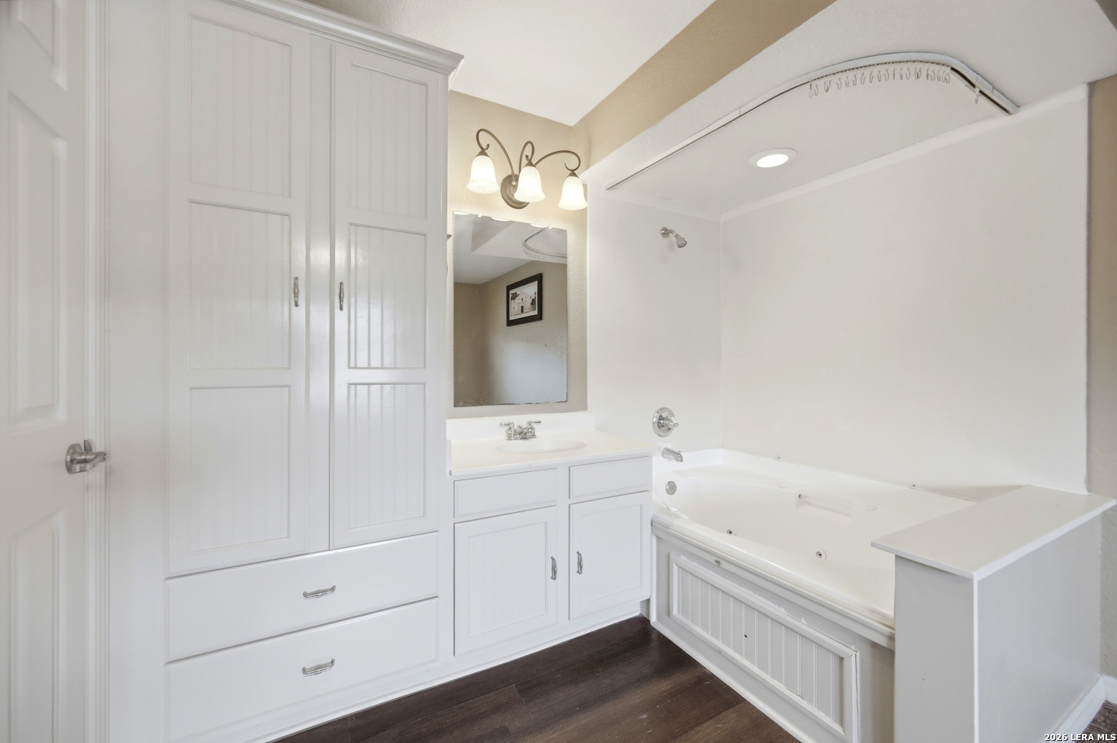 393 APRIL DR, #380, Canyon Lake, TX 78133