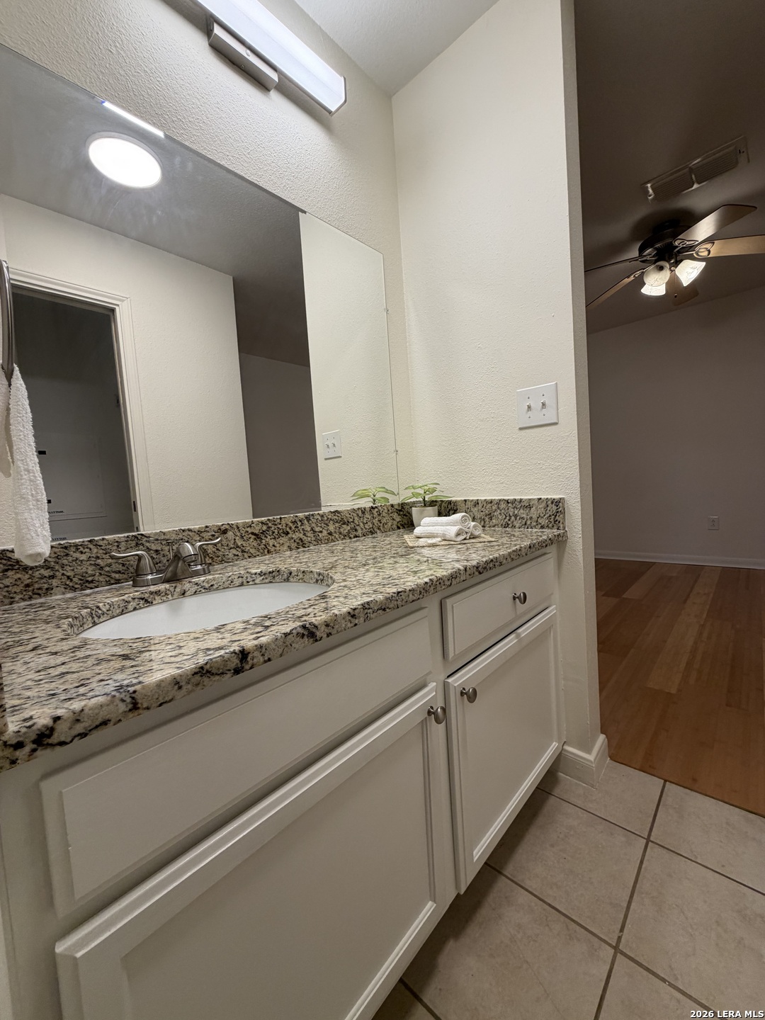 10527 PERRIN BEITEL RD, #BLDG E UNIT 105, San Antonio, TX 78217
