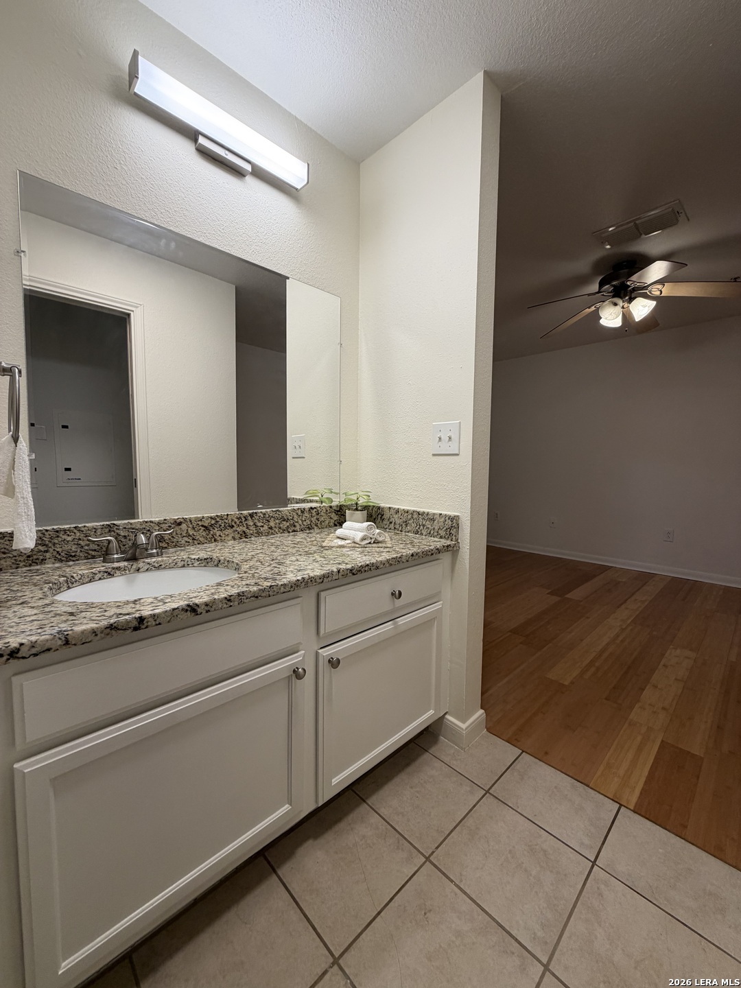 10527 PERRIN BEITEL RD, #BLDG E UNIT 105, San Antonio, TX 78217