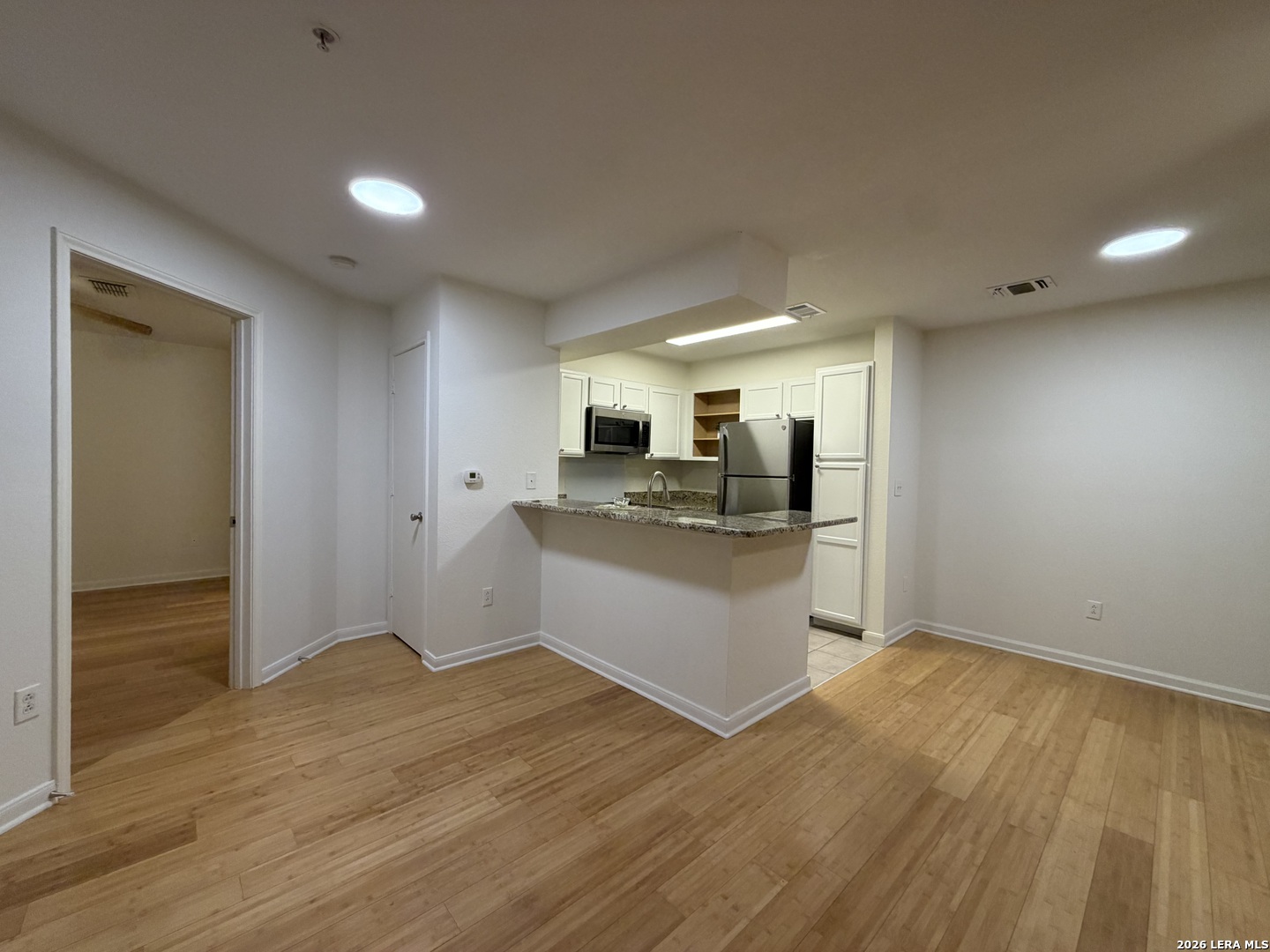 10527 PERRIN BEITEL RD, #BLDG E UNIT 105, San Antonio, TX 78217