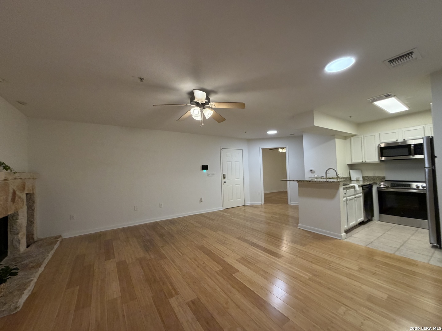 10527 PERRIN BEITEL RD, #BLDG E UNIT 105, San Antonio, TX 78217