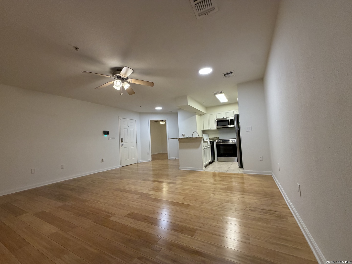 10527 PERRIN BEITEL RD, #BLDG E UNIT 105, San Antonio, TX 78217