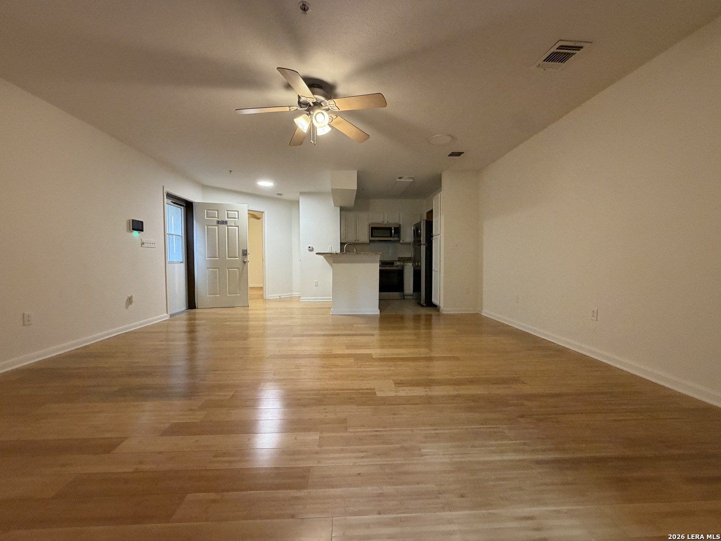 10527 PERRIN BEITEL RD, #BLDG E UNIT 105, San Antonio, TX 78217