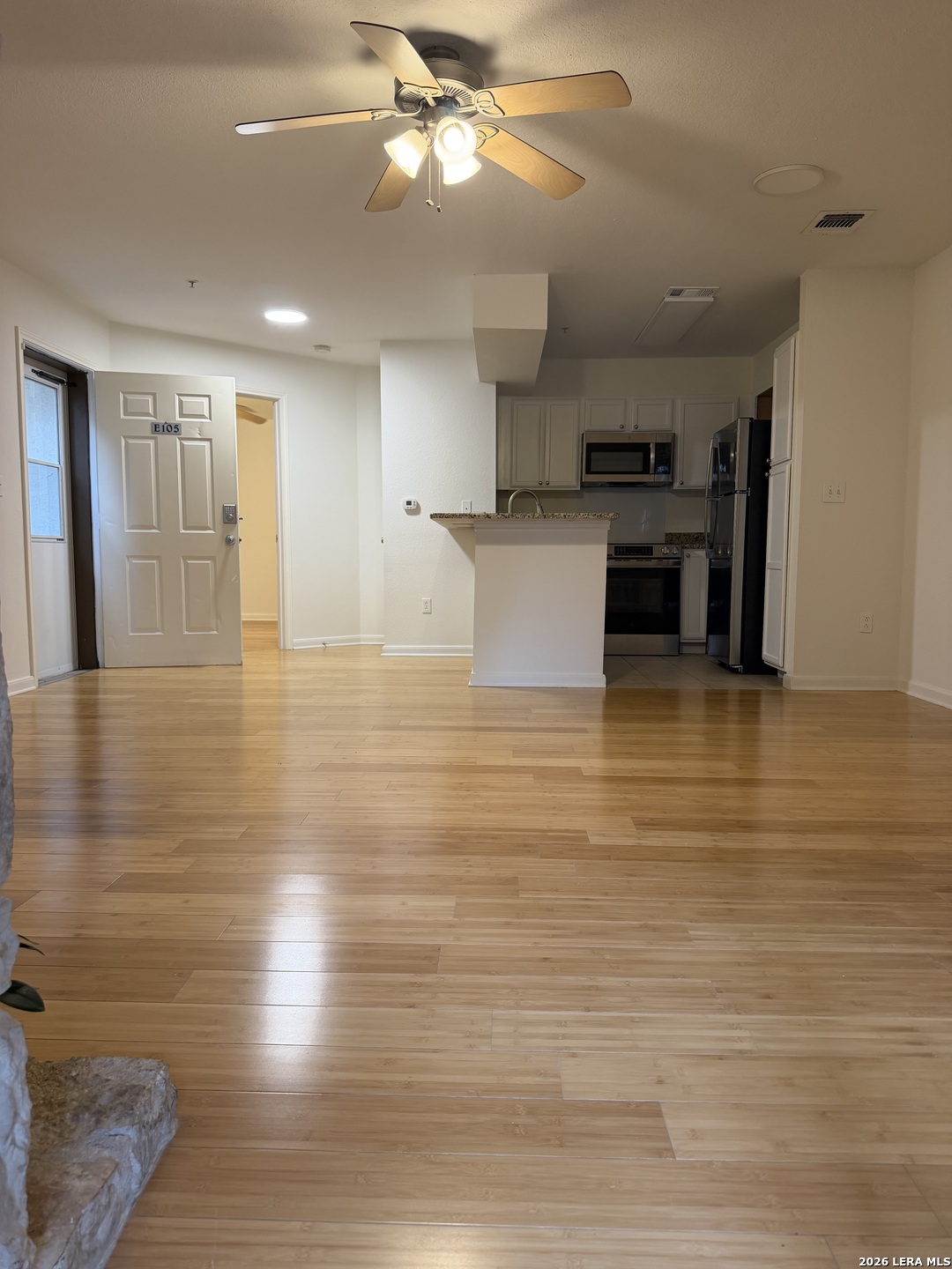 10527 PERRIN BEITEL RD, #BLDG E UNIT 105, San Antonio, TX 78217