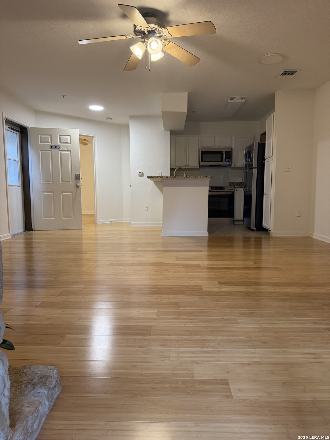 10527 PERRIN BEITEL RD, #BLDG E UNIT 105, San Antonio, TX 78217
