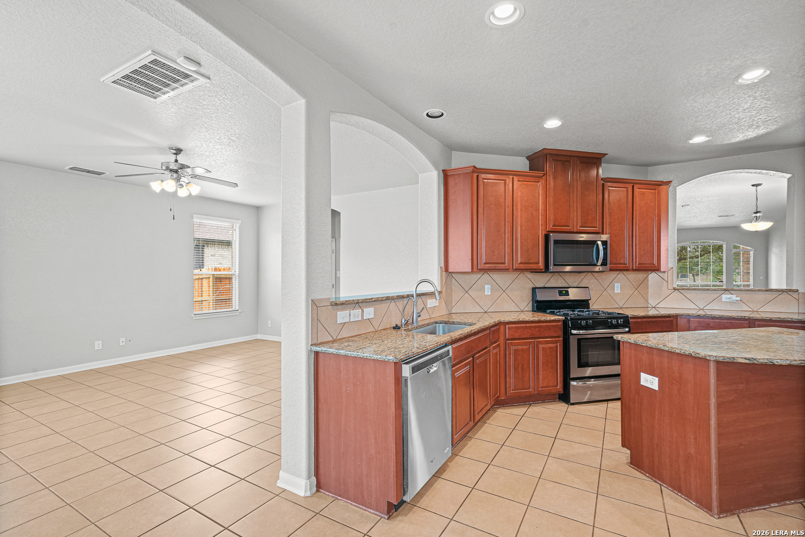 1803 Viljandi Moon, San Antonio, TX 78251