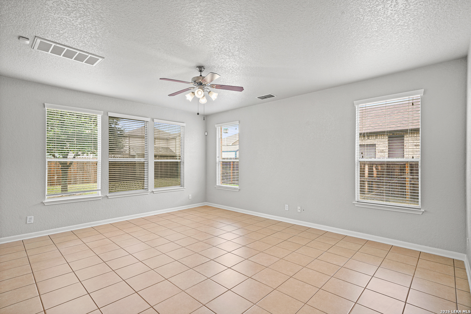 1803 Viljandi Moon, San Antonio, TX 78251