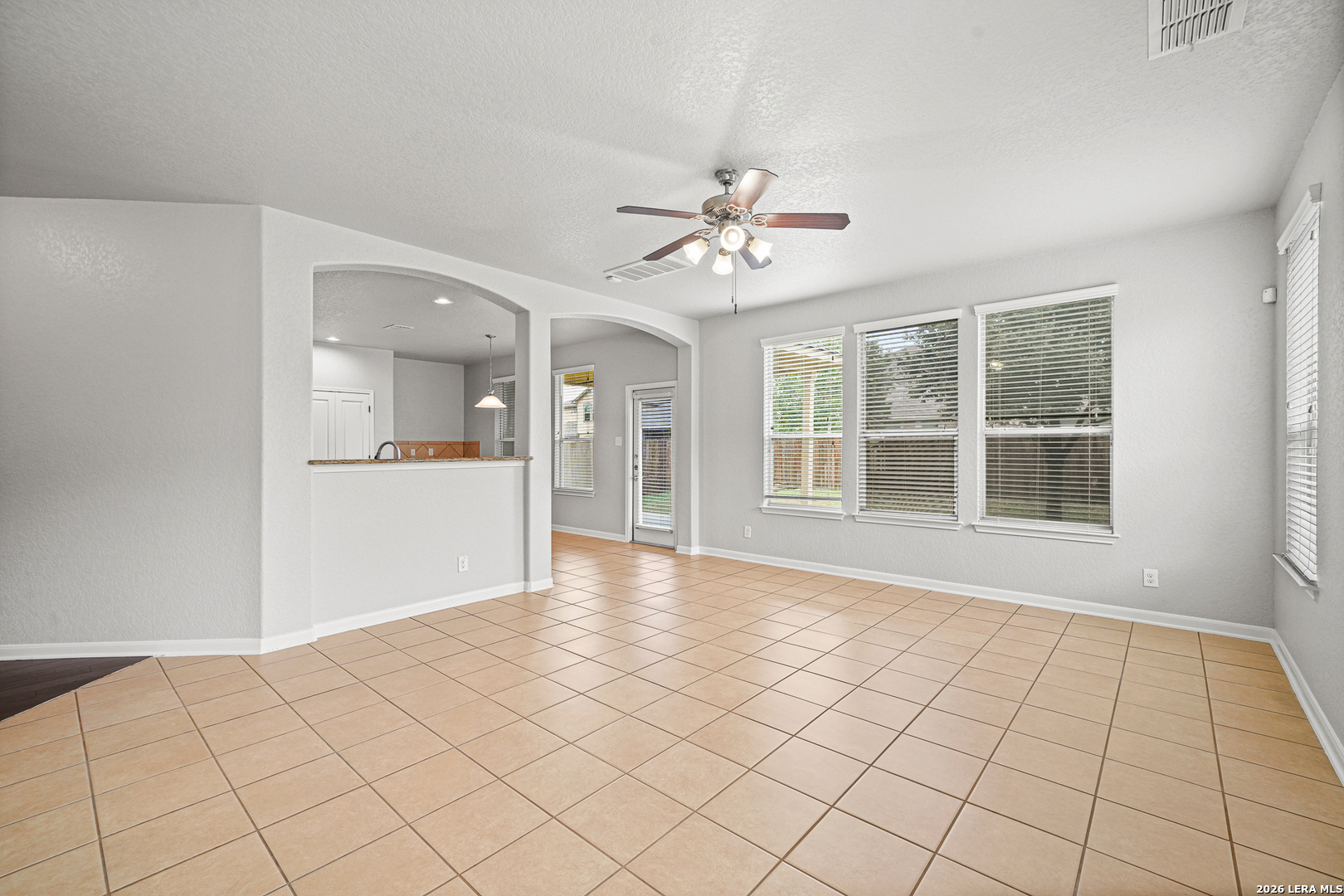 1803 Viljandi Moon, San Antonio, TX 78251