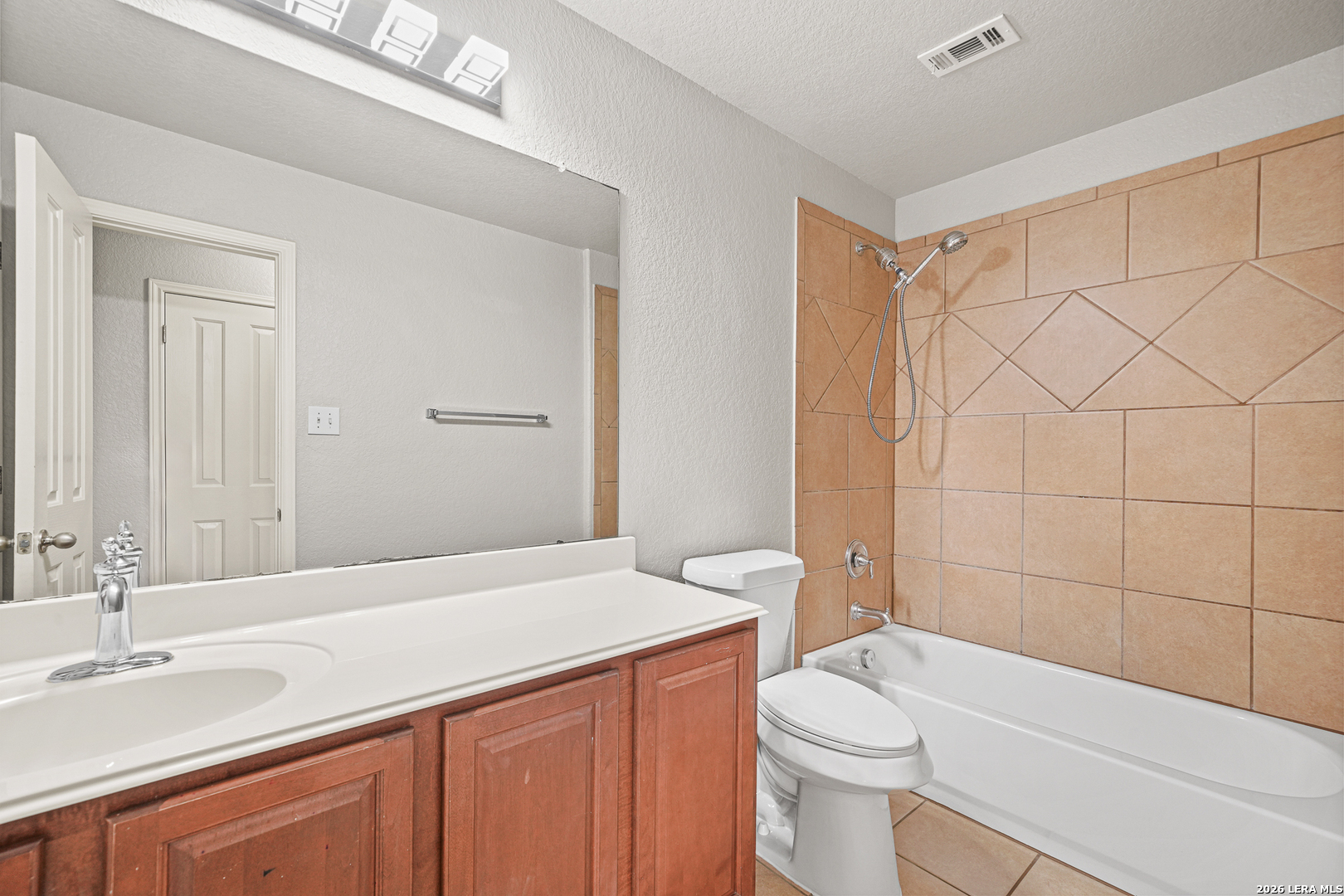 1803 Viljandi Moon, San Antonio, TX 78251