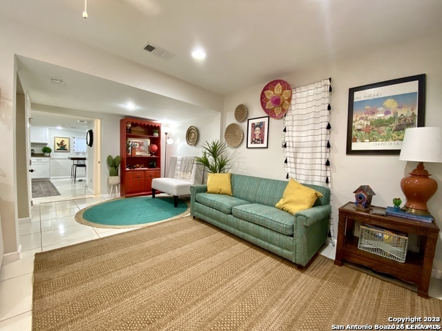211 Eleanor, San Antonio, TX 78209