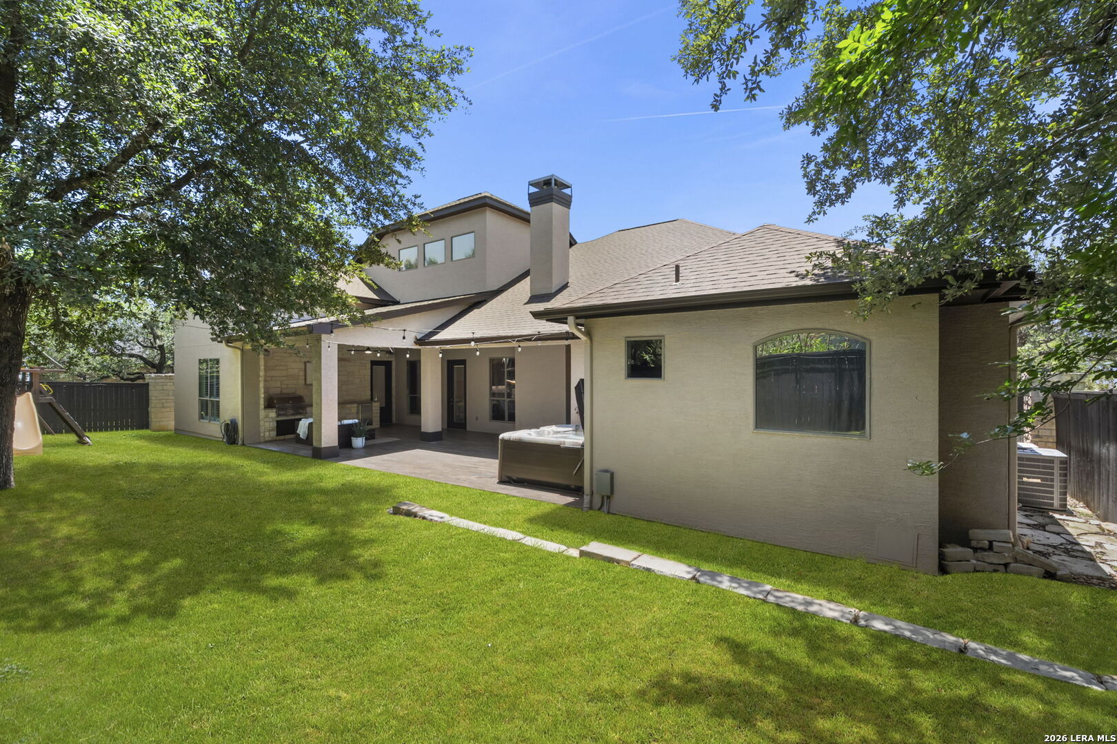 1911 Far Niente, San Antonio, TX 78258