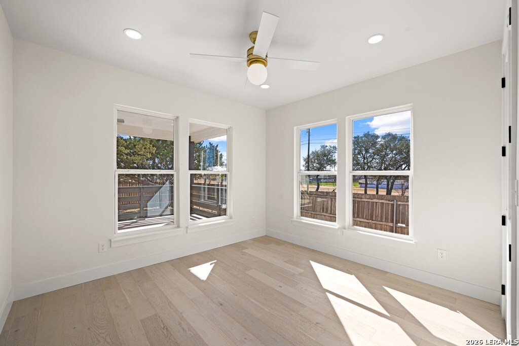 301 BOW DR, Kerrville, TX 78028