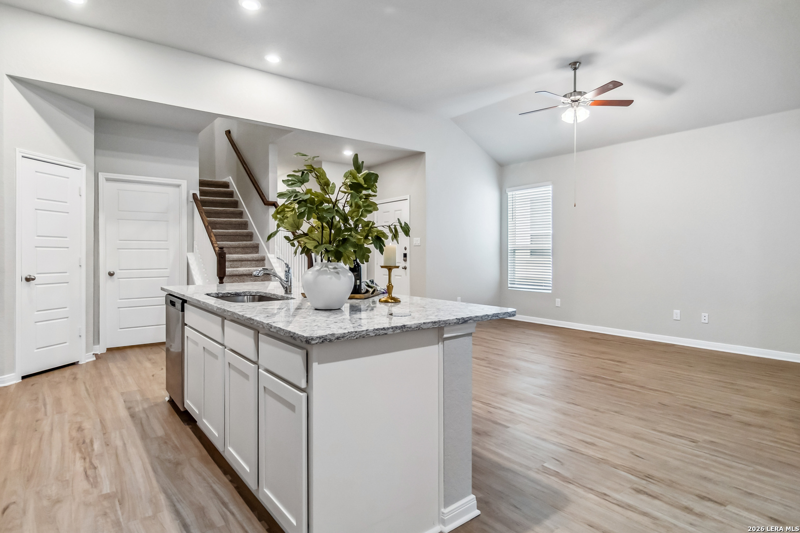 247 NESPRAL DR, San Antonio, TX 78253