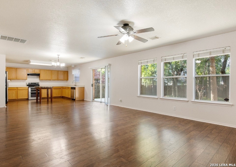 1st Living Area